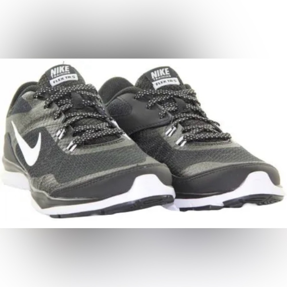 Nike Training Black Flex TR 5 Sneakers